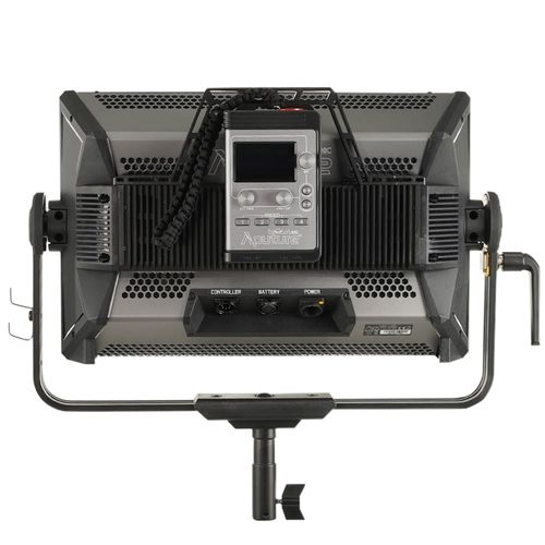 פנס לד Aputure NOVA P300C