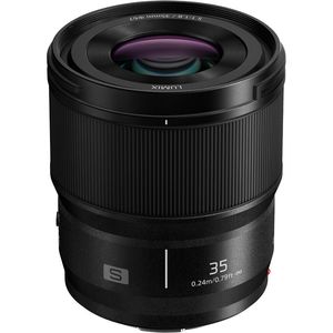 עדשה Panasonic Lumix S 35mm f/1.8