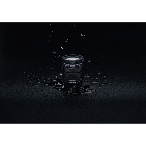 עדשה OM SYSTEM M.Zuiko Digital ED 12-40mm f/2.8 PRO II