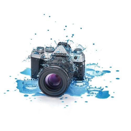 עדשה OM SYSTEM M.Zuiko Digital ED 40-150mm f/4 PRO