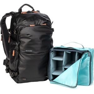 תיק גב Shimoda Designs 520-152 Explore 25L v2 Starter Kit with Small Mirrorless Core Unit (Black)