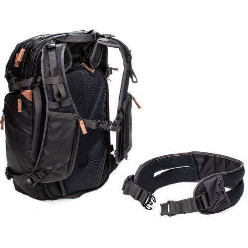 תיק גב Shimoda Designs 520-152 Explore 25L v2 Starter Kit with Small Mirrorless Core Unit (Black)