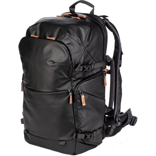 תיק גב Shimoda Designs 520-160 Explore v2 35L Starter Kit with Medium DSLR Core Unit (Black)