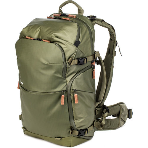 תיק גב Shimoda Designs 520-161 Explore v2 35L Starter Kit with Medium DSLR Core Unit (Army Green)