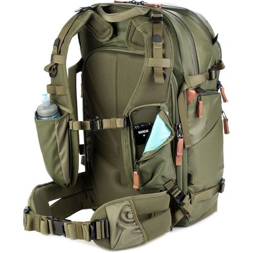 תיק גב Shimoda Designs 520-155 Explore v2 30L (Army Green)