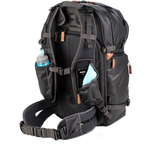 תיק גב Shimoda Designs 520-158 Explore v2 35L (Black)
