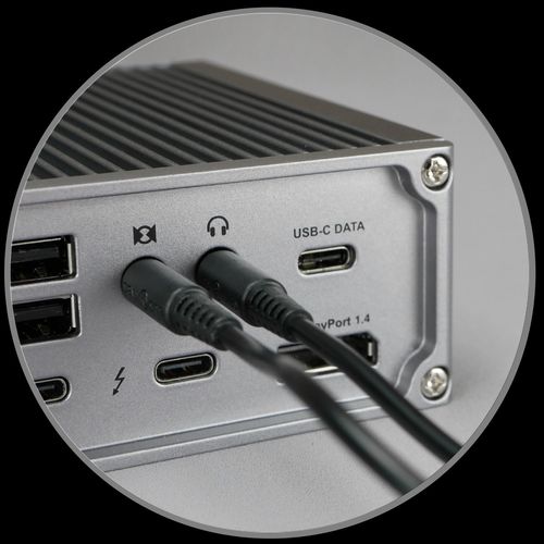 תחנת עגינה CalDigit TS4