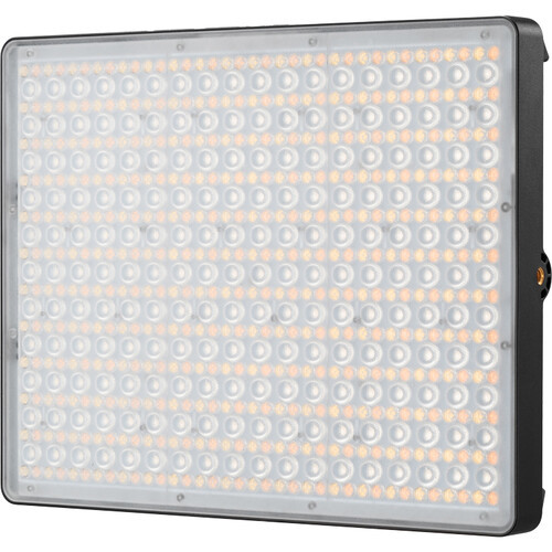 פנס לד Aputure Amaran P60c RGBWW Day Light