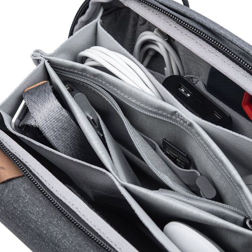 Peak Design Travel Tech Pouch 2L V2 (Charcoal)