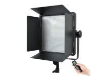 פנס לד Godox Wireless Remote LED 1000C-II