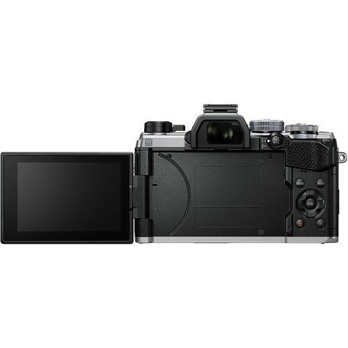 מצלמה OM SYSTEM OM-5 Kit 12-45mm f/4 PRO (Silver)