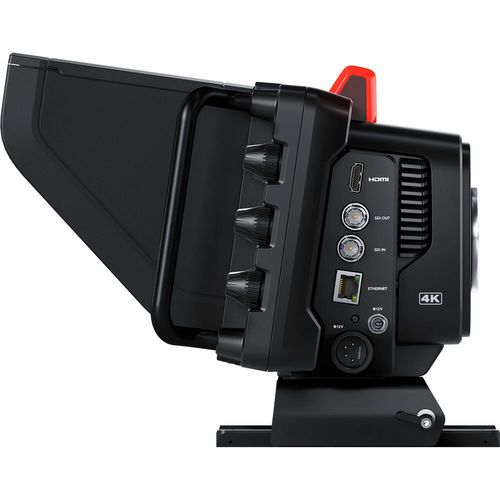 מצלמה Blackmagic Studio Camera 4K Pro