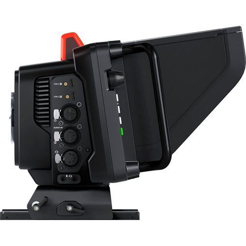 מצלמה Blackmagic Studio Camera 4K Pro