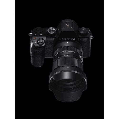 עדשה Sigma 18-50mm f/2.8 DC DN Contemporary for Fujifilm X