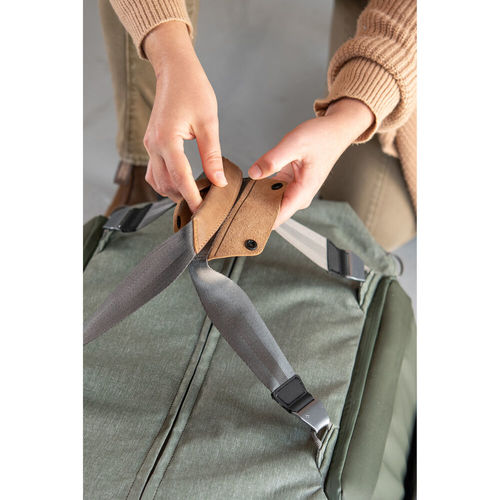 תיק צילום למטיילים Peak Design 65L Travel Duffel (Sage)