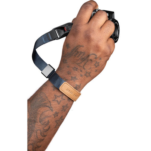 רצועת יד למצלמה Peak Design Cuff Camera Wrist Strap (Midnight Blue)