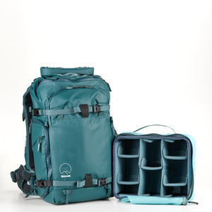 תיק גב Shimoda Designs 520-121 Action X25 V2 Women's Starter Kit With Small Mirrorless Core Unit (Teal) שימודה