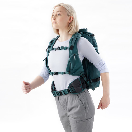 תיק גב Shimoda Designs 520-121 Action X25 V2 Women's Starter Kit With Small Mirrorless Core Unit (Teal)