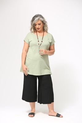 מכנס לייקרה 7/8 plus size