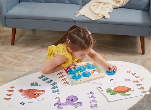 משחק זיכרון והתאמה עם לוח עץ ו 20 כרטיסיות - חיות הים