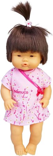 בובות מסביב לעולם: בובת תינוקת אסיאתית