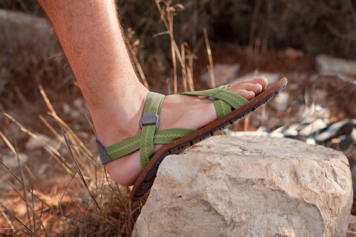 סנדלי שורש דגם SOLO Barefoot נשים