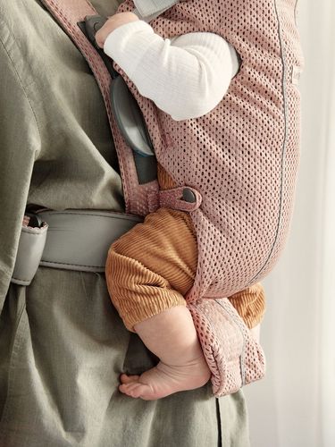 מנשא תינוק מיני Mini בד מש נושם 3D Mesh - ורוד Dusty pink