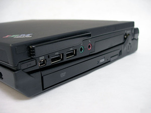 מחשב נייד Lenovo X61s "12.1 Win 7 320GB 4GB כולל חבילת אופיס לנובו