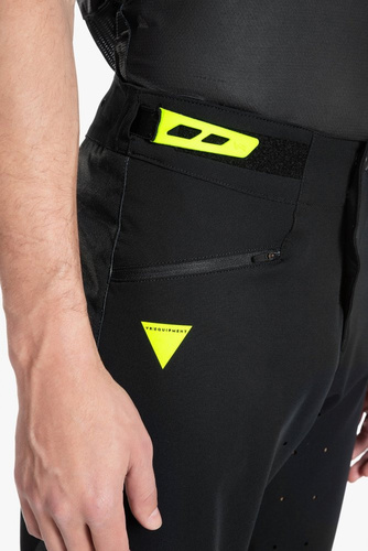 מכנס רכיבה קצר לאופניים שחור - VR46 SHORT PANTS TRAIL MTB