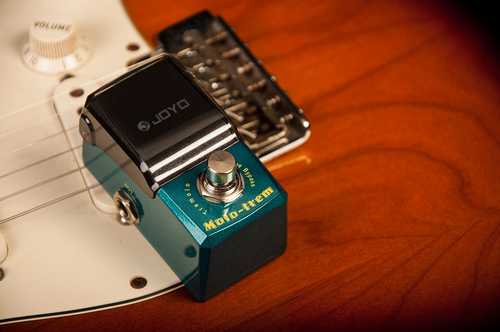 פדל טרמולו לגיטרה Joyo Ironman Molo-Trem Tremolo