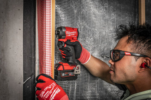 מברגת אימפקט 18V FUEL - דור 4 + סוללה 5A מטען ותיק