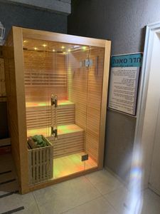סאונת אבנים במידה 1.50*1.30