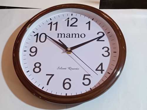 שעון קיר קטן