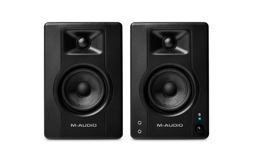 זוית נוספת M-Audio BX3 BT Bluetooth Monitors