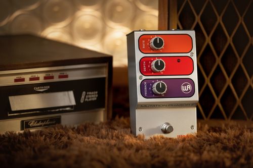 זוית נוספת Warm Audio Mutation Phasor II