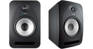רמקול מקצועי מוגבר מבית TANNOY דגם REVEL 802