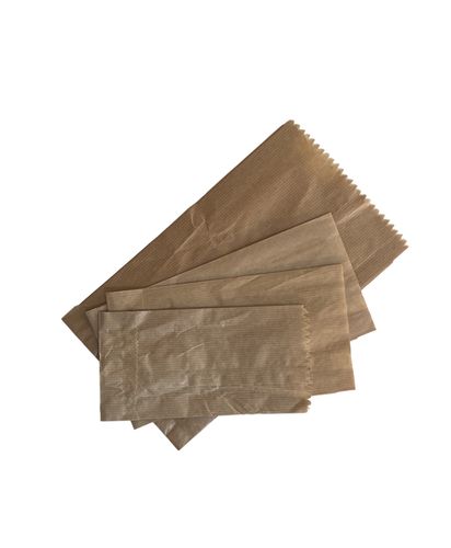 שקיות נייר חומות - מס' 4 - 100 יח'
