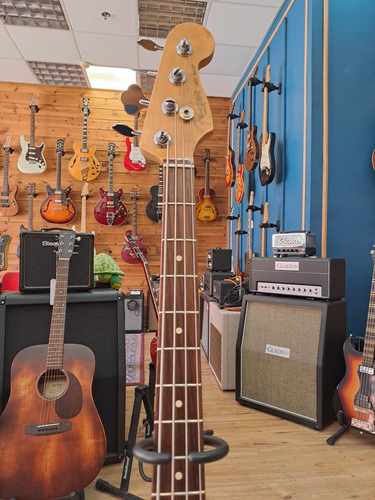 Fender American Standard Jazz 2016