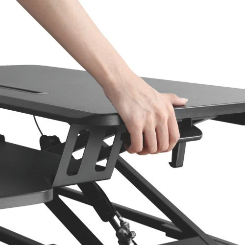 מתקן ארגונומי הכולל שולחן ומדף למקלדת LUMI  DWS28-02N 