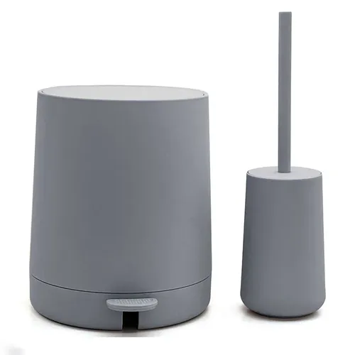 סט פח אשפה 4 ליטר ומברשת לשירותים Nordic Plus - אפור כהה מתוך קולקציית סט אמבטיה + Nordic (דגם מלא) - פתרון פונקציונלי ואסתטי לארגון הבית