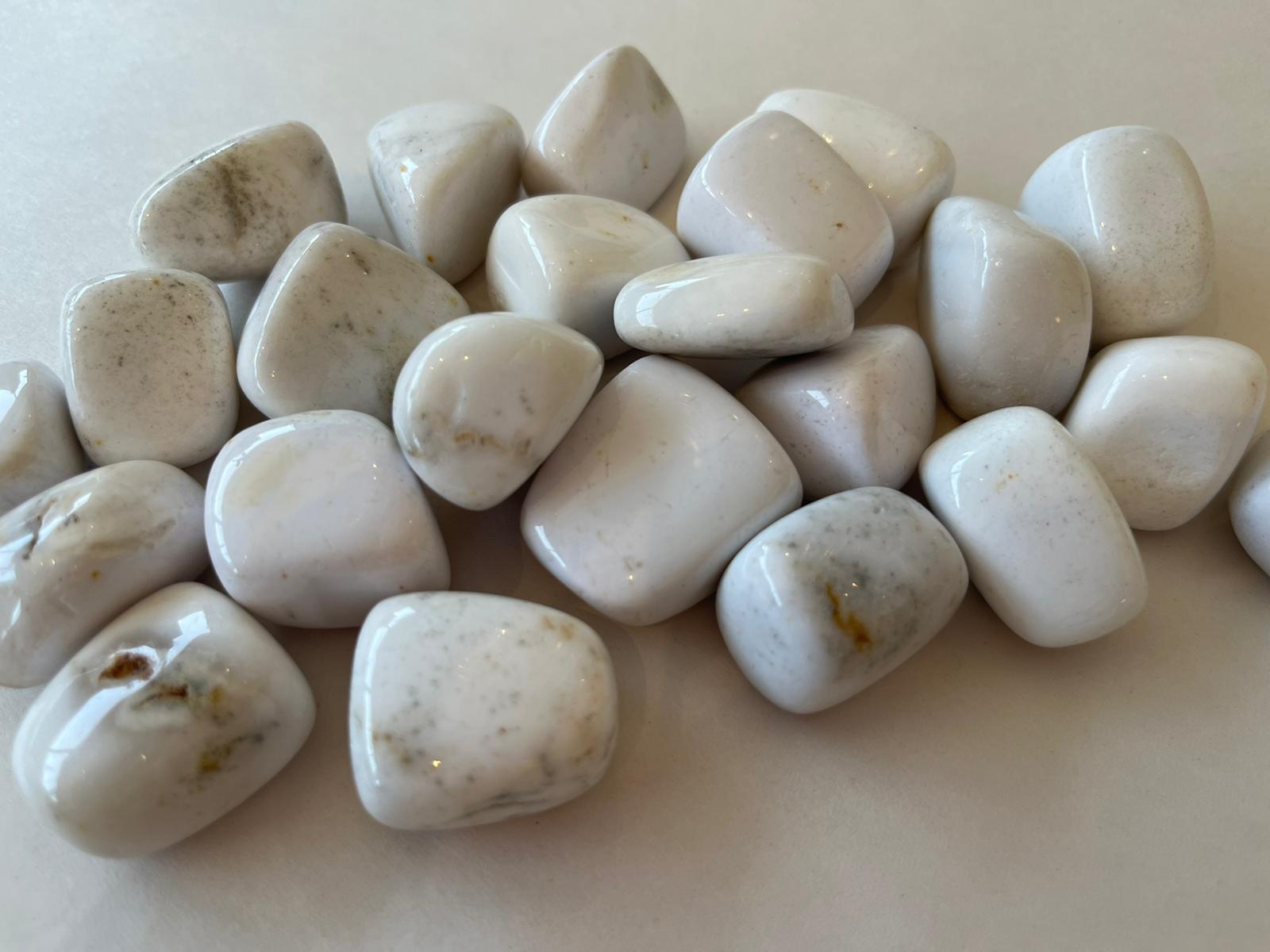 אגת לבנה חלוק AGATE