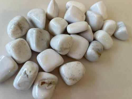 אגת לבנה חלוק AGATE