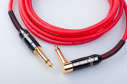 כבל מקצועי לגיטרה 6 מטר JOYO CM-22
