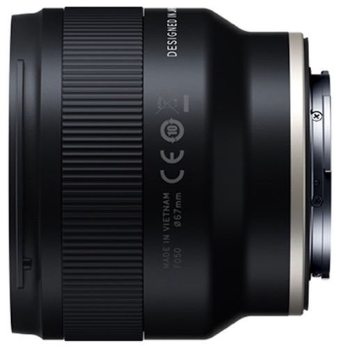 עדשה טמרון Tamron for Sony E 20mm f/2.8 Di III OSD M 1:2 - יבואן רשמי