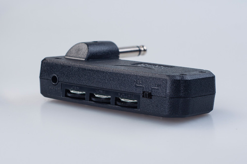 מיני מגבר אוזניות  לגיטרה חשמלית  Headphones Amp JOYO JA03