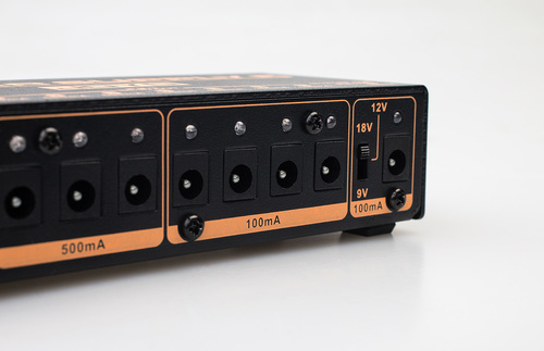 ספק כוח מקצועי נטען JOYO POWER SUPPLY JP-05