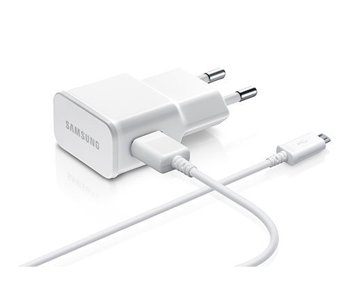מטען קיר Samsung Sygnet הכולל חיבור USB-A הספק עד כ- 15W כולל כבל USB-A ל- Micro USB 