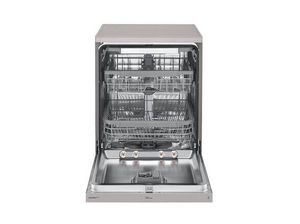 מדיח כלים רחב אינטגרלי מלא LG DBC512TSE אל ג'י