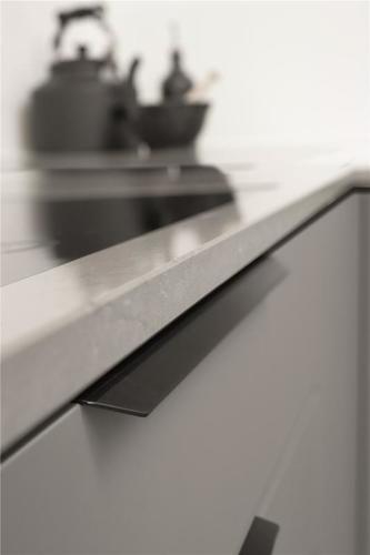 ידית רוכבת Blaze שחור מט מוברש - 350 מ