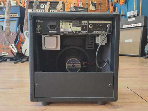 Bugera V5 Infinium 1x8